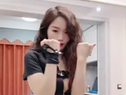 Ασιατικός σέξι χορός ομορφιάς